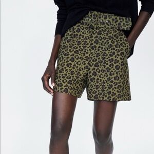ZARA  Green and Black High Waist Shorts with Leopard Print and Belt (US S)